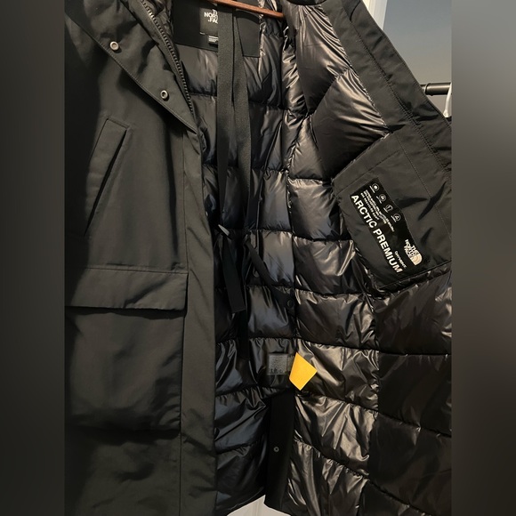 The North Face Black Artic premium Parka - Picture 11 of 13